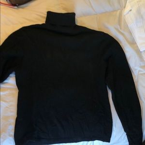 Black cashmere turtleneck